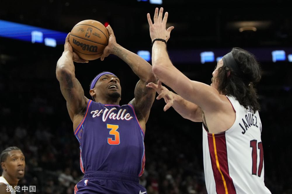 冠赛场上重 冠赛场上重