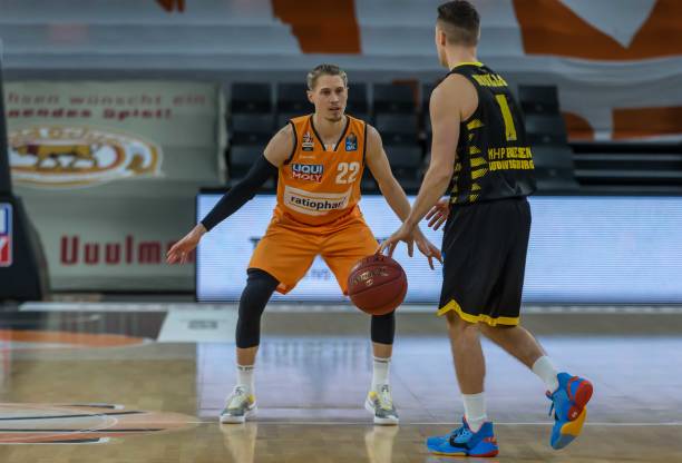 在关键时刻 在关键时刻